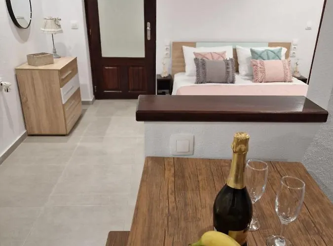 Apartament το στενάκι *