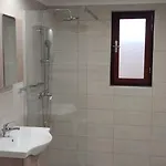 το στενάκι * Скиатос