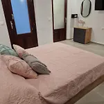 το στενάκι Скиатос