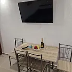 το στενάκι Скиатос