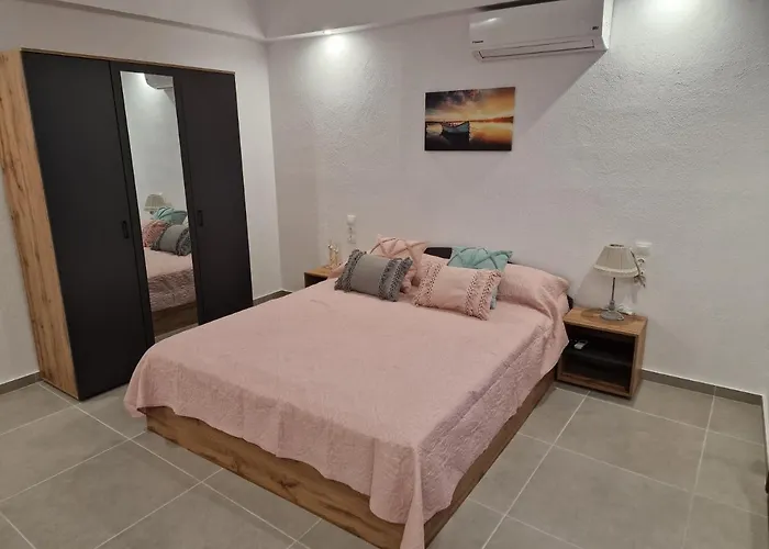 το στενάκι *